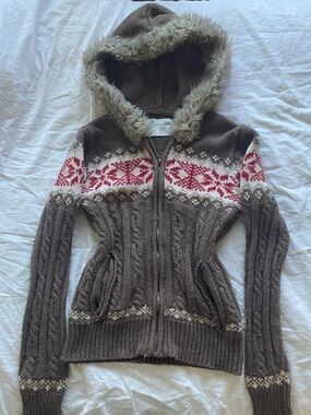 Vintage Y2K Aeropostale Brown Knit Fur Trim Hoodie